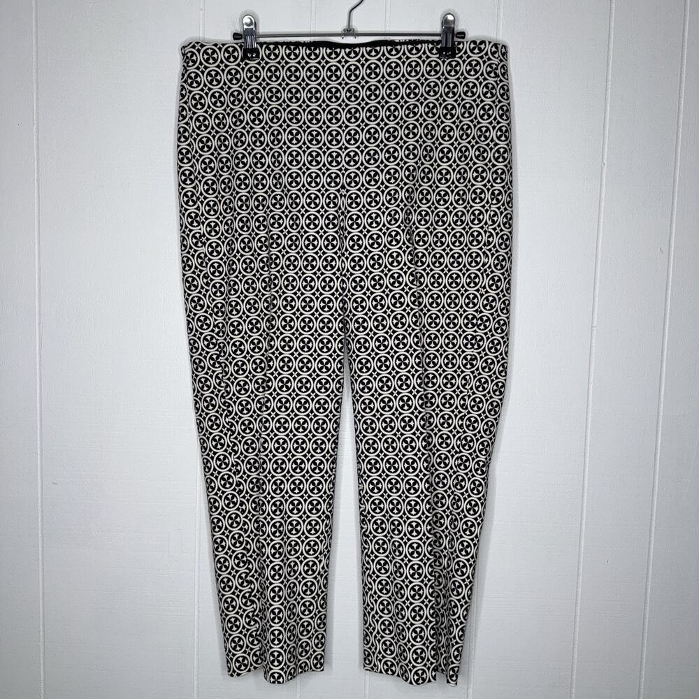Chico’s Women’s Geometric Pull On Pants Ankle Crop Size 2, 12